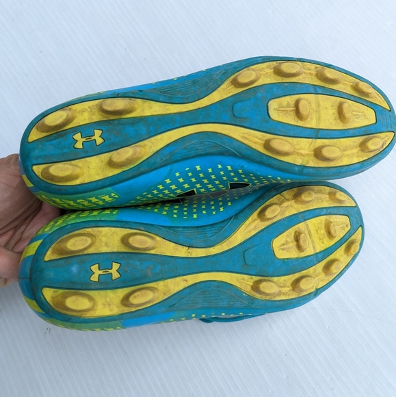 UNDER ARMOUR Force Blue and yellow soccer cleats youth size 5 - Picture 8 of 10